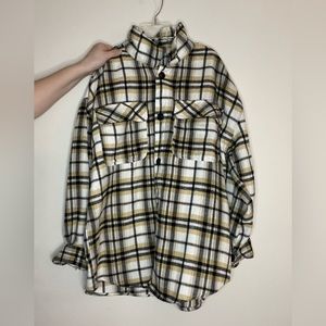 Women’s plaid shirt